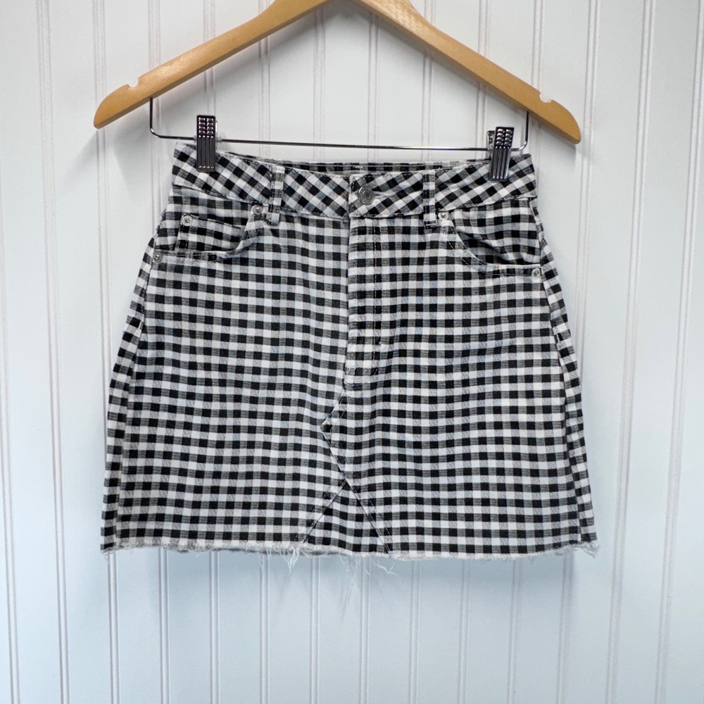 Topshop Moto Denim Mini Skirt Wmns 4 Black White Gingham Checkered Raw Hem Retro